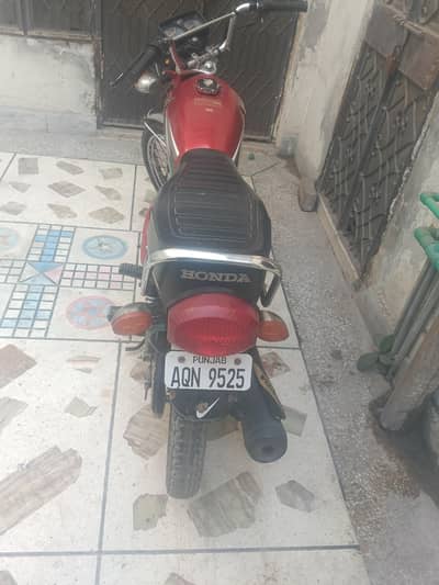 Honda 125 2023