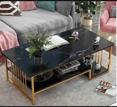 The Elegant Centre Customized Table.