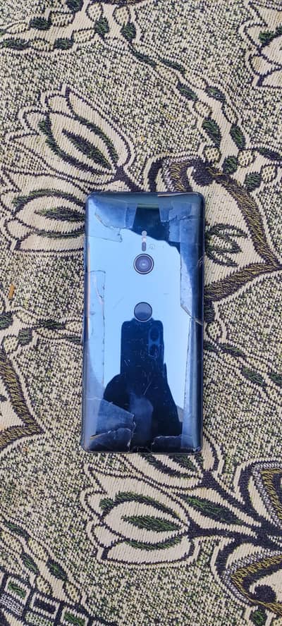Sony xz3 just panal broked