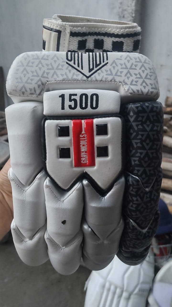 cricket  accessories 8