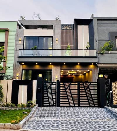 5 Marla Luxury Model Villa Available For Sale At Prime Location In Citi Housing Gujranwala