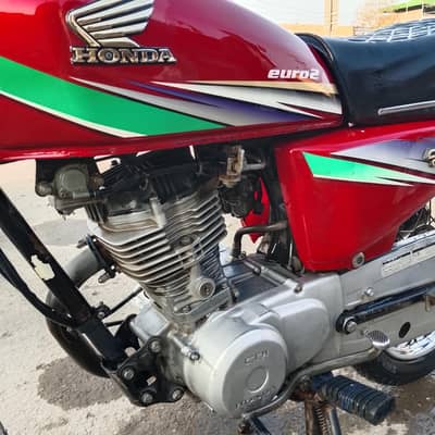 For sale Honda 2013 model