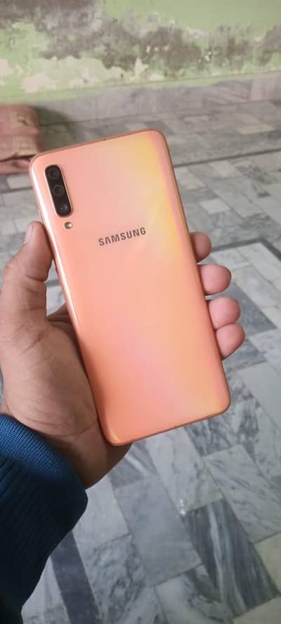 Samsung A70 For Sale 6GB 128GB With Box