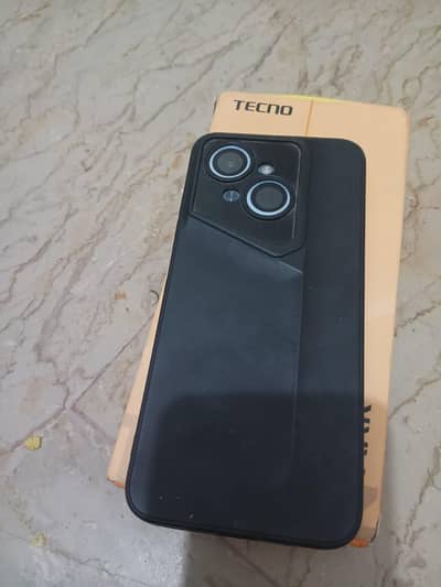 tecno spark Go1 3+3 64 box charger available all okay