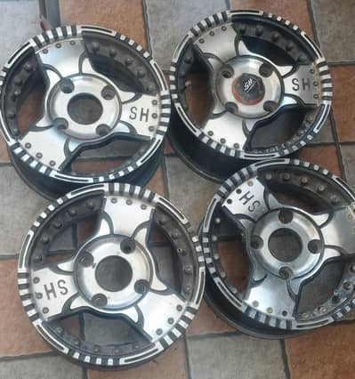 alyrim suzuki mehran  1 mah use me han 12" k rim han