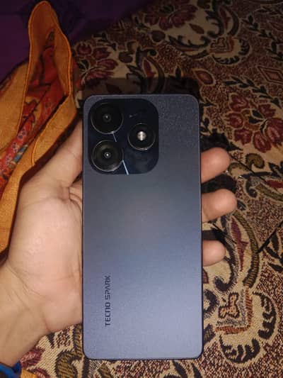 argent cash ki need ha is waja sa sale kr Raha hun