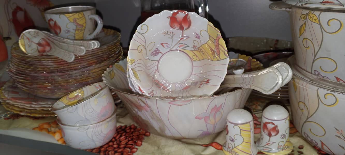 dinner set, cake set and bowels 7