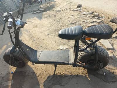 Big harley electric scooter