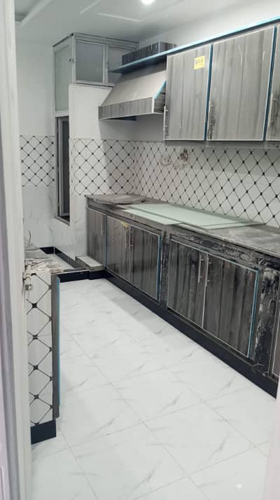 ROOM FOR FEMALE IN GIRLS HOSTEL satellite town rawalpindi