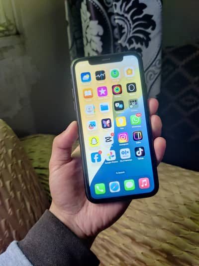 I phone Xr ( Exchange possible)