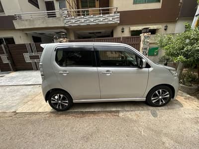 SUZUKI WagonR hybrid