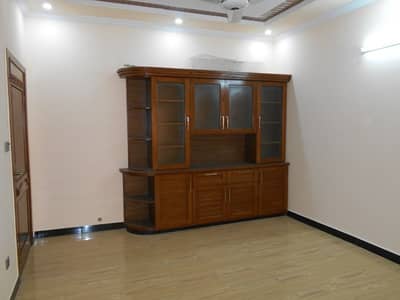 F-7/2 House Sized 500 Square Yards Is Available