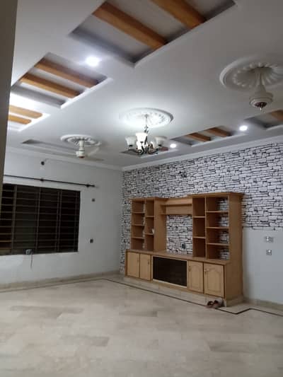 1 Kanal Beautiful Upper Portion In NPF 0-9 Nearly NUMS University