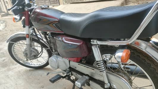 Honda 2025 model red colour