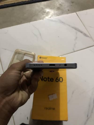 realme Note 60