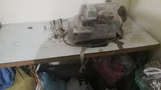 safety machine with surbo motor and stand