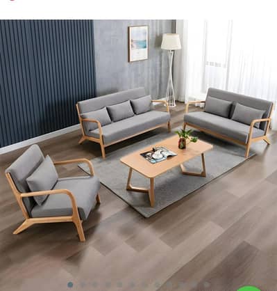 Female and Male Graphic Deisigner, Social Medial Handling