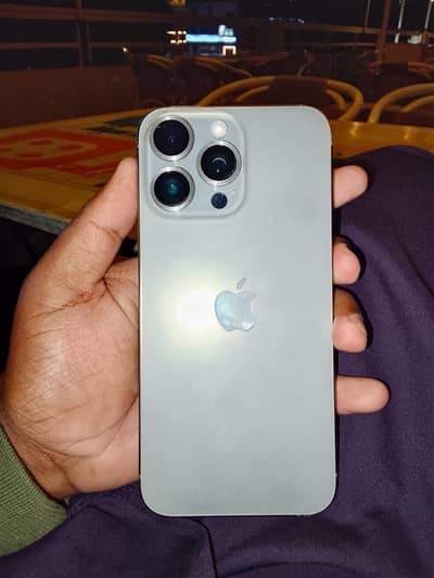 I phone 15 pro max fu