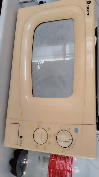 good condition microwave