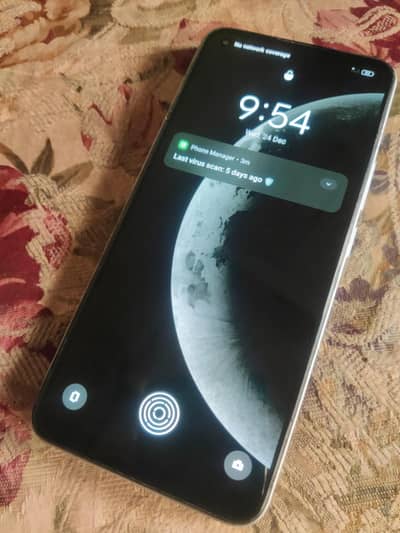 realme 8 pro RS 30000