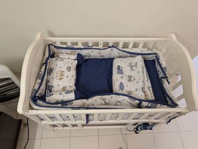 Wooden baby cot original tinnies