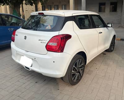 Suzuki Swift GLX-CVT