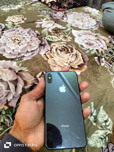 I am selling My iphone Xs max 64gb Pta approved Contact:0328-2288918