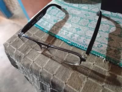 wireless Bluetooth glasses