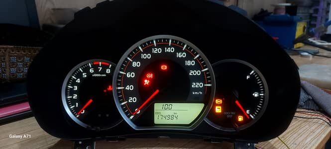 Toyota Vitz 2012 Rpm Speedometer