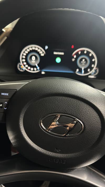 B2b genuine car  just like a zero meter car bio available on the spot