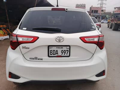 vitz for sale