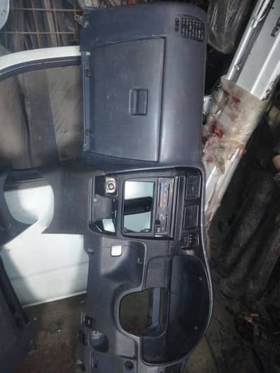 Dashboard Of Toyota Hilux Tiger 2000-2005