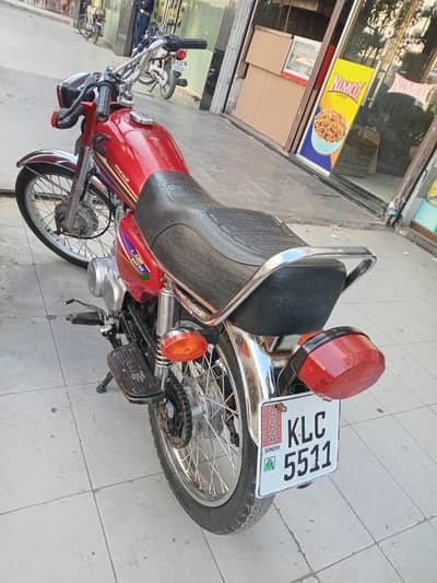 United Cg 125