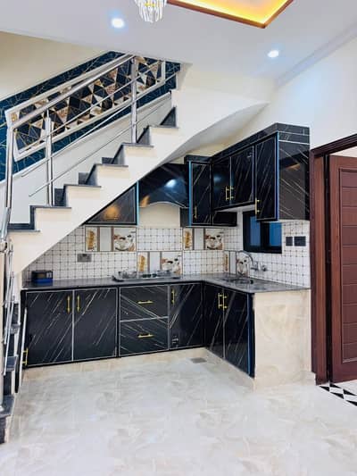 5 Marla most beautiful house available for rent in central park A Block   4 bad room with attach washroom ka sat