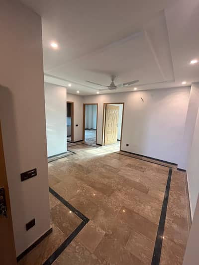 Falt for rent LDA Avenue 1