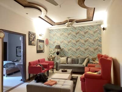 Johar Town Phase 1 - Block F2 House For sale Sized 10 Marla