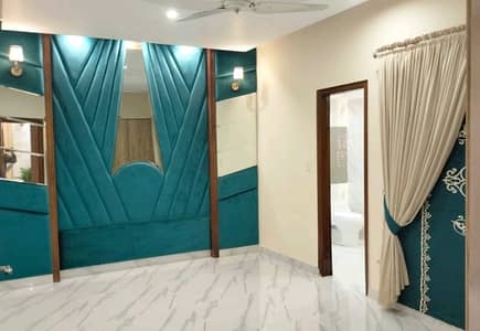 10 Marla House For sale In Bahria Town - Sector E