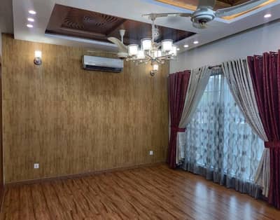 Get In Touch Now To Buy A 10 Marla House In Lahore