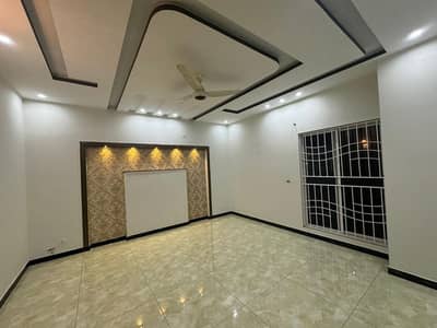 1 Kanal House for Sale Bahria Town Phase 4