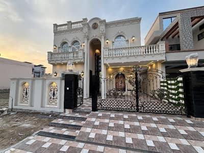 10 Marla House A-Block Spanish Look For Sale In Central Park Housing Scheme Lahore.