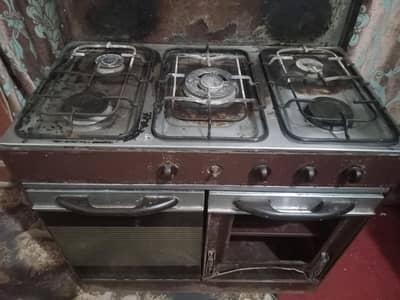 Cooking range with 5 burners for sale