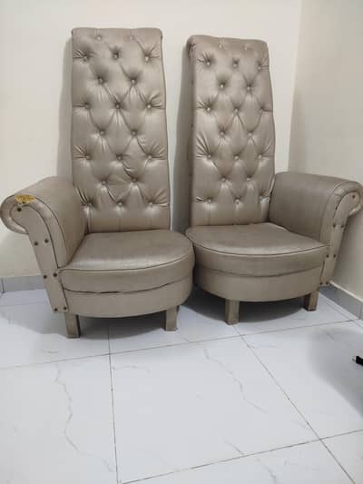 bedroom royal chairs