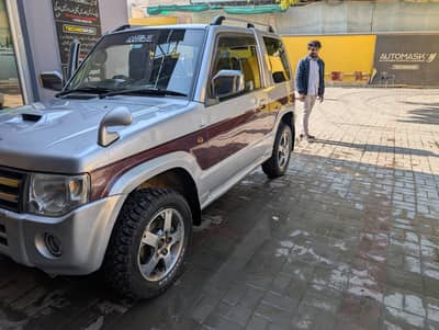 Mitsubishi Pajero mini