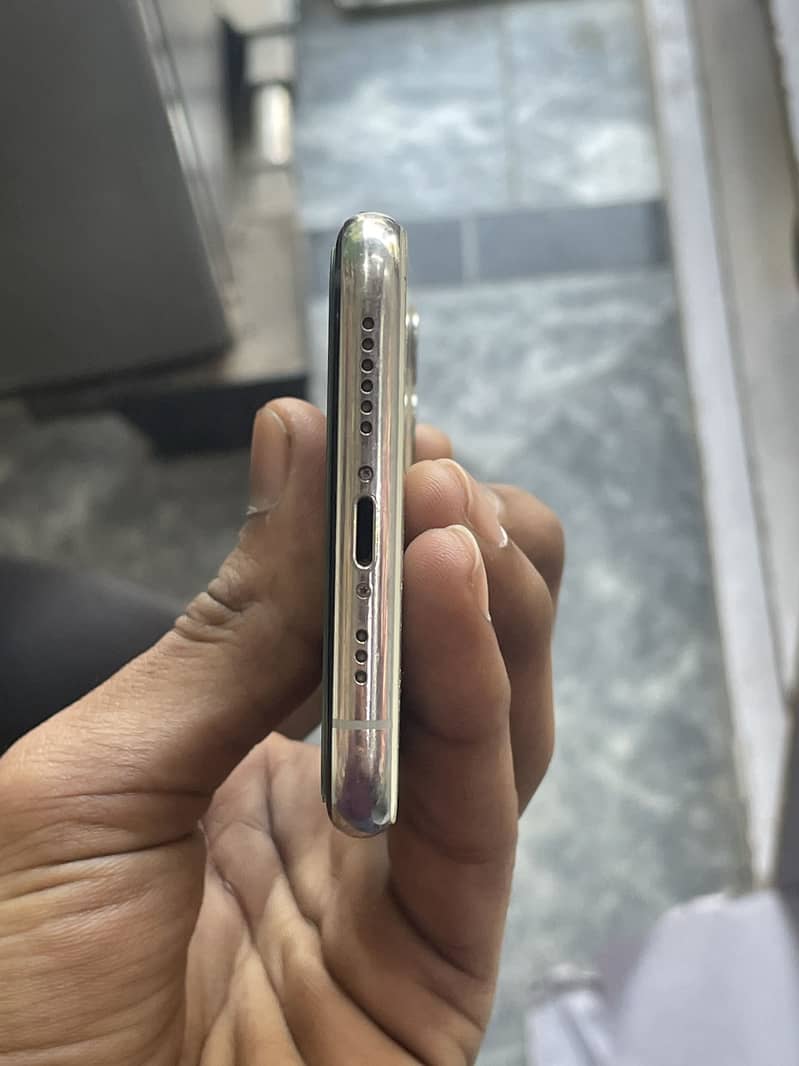 Iphone 11 pro 3