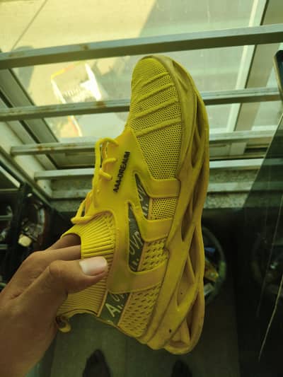 yellow. sneckers
