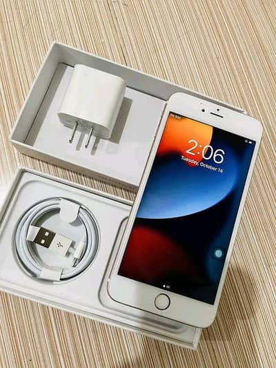 iphone 6 plus 128 GB with box my WhatsApp number 03477298721
