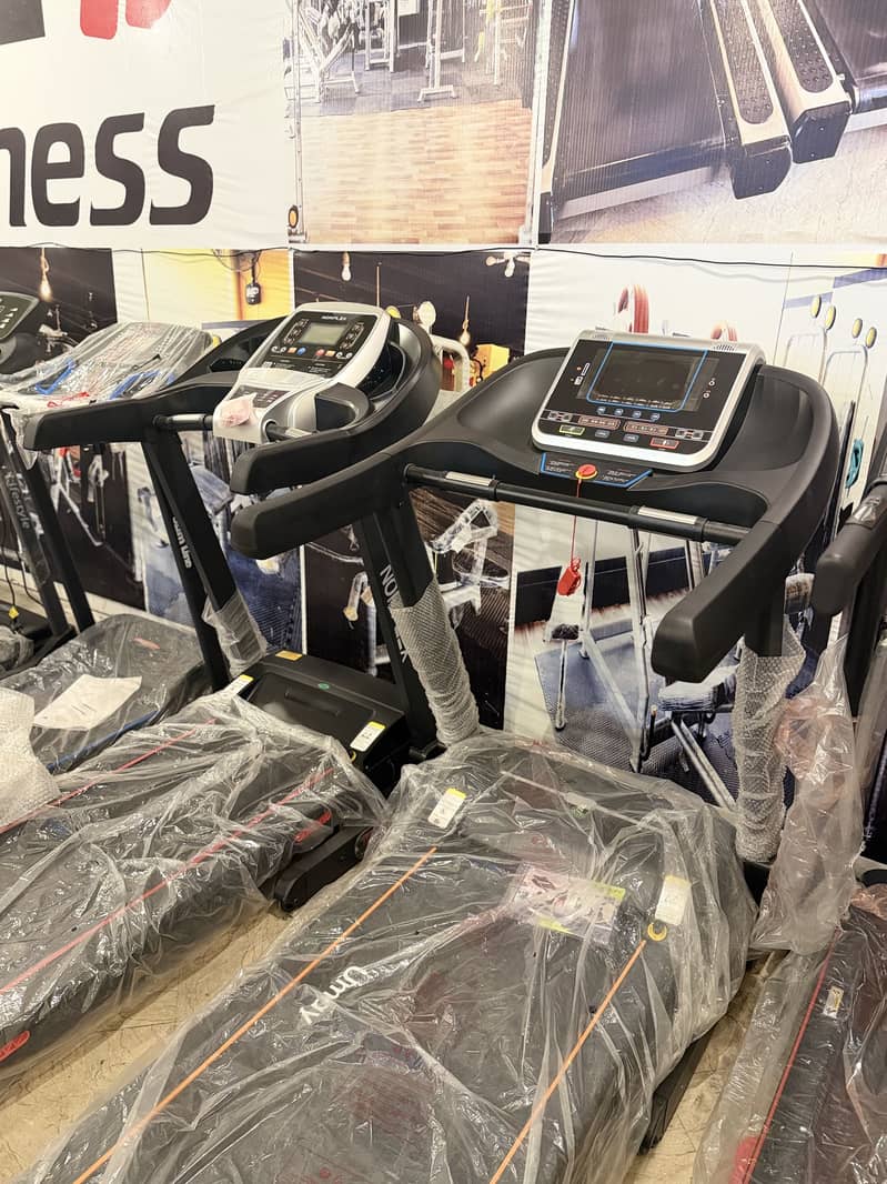 Treadmill / Running machine / Walking machine / jogging machine 15
