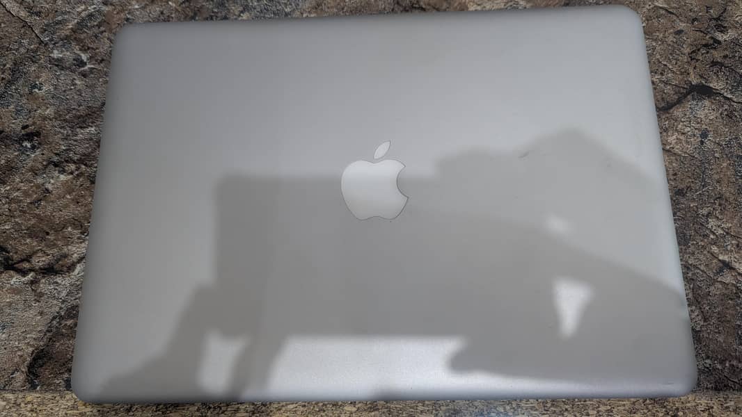 MacBook pro 2012 9