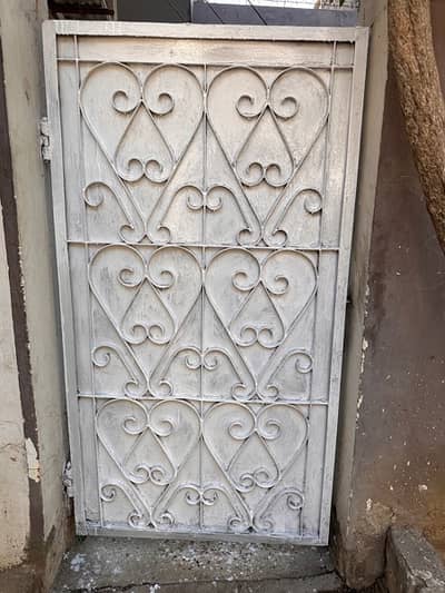 front and back small gate for sale