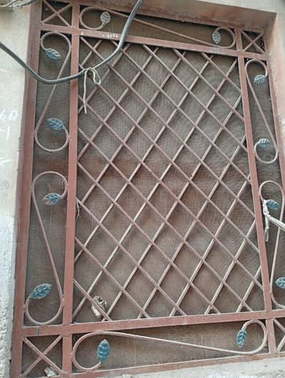 window for sale urgent bohat achi hi only sale